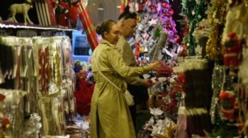 Asgari ücretle yılbaşı ağacı süslenmiyor: Fiyatlar yüzde 40 arttı