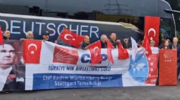 Avrupa'daki Türkler otobüslerle CHP mitingine akın ediyor