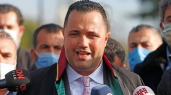 Avukat Rezan Epözdemir’in gözaltı süresi uzatıldı