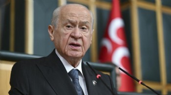 Bahçeli’den sürpriz çağrı: Bu yıl takımlar küme düşmesin!