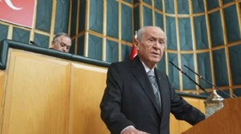 Bahçeli: ‘Hamaney’in katledilmesi alçaklıktır’