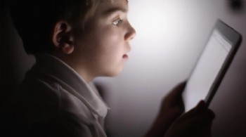 Bakan Uraloğlu'ndan ebeveynlere çağrı: Çocukların dijital dünyasını takip edin