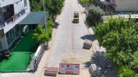 Başkan Anıl Yetişkin Umurlu'ya hizmetlerine devam ediyor