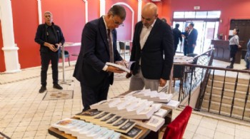 Başkan Tugay: Bu sistemi düşünen beyinler değişterecek