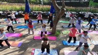 Başkan Yetişkin'den huzura davet: Efeler'de yoga akşamı