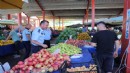 Bayraklı'da pazar yerlerine sıkı denetim