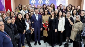 Bayraklı’da Kadın Emeği ve Toplumsal Dönüşüm buluşması