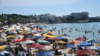 Bayram tatilinde turizmin kalbi Kuşadası'nda attı