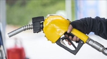 Benzine zam geldi, motorine zam yolda
