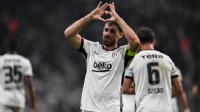 Beşiktaş tek golle avantajı kaptı