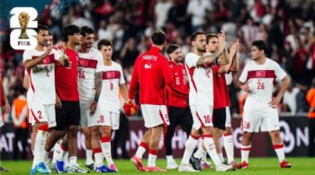 Bizim Çocuklar, Dünya Kupası'nda: İlk rakip Avustralya