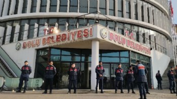 Bolu Belediyesi’nde arama