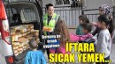 Bornova’da iftara sıcak yemek...