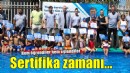 Büyükşehir’in yaz okulları ve portatif havuzlarında sertifika zamanı