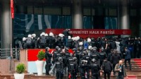 CHP Genel Merkezi’nde 45 gün sonra biber gazı yeniden hissedildi