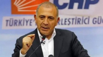 CHP İstanbul'da kaosu sürüyor: Gürsel Tekin'in 'kayyumluğu' sürecek