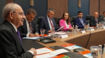 CHP'de 4 il başkanı daha görevden alındı