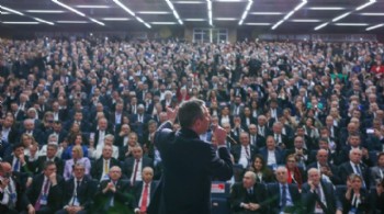 CHP'de gündem 39. Olağan Kurultay: Cumhurbaşkanlığı Aday Ofisi tüzüğe eklenecek!