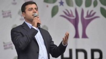 CHP'den Selahattin Demirtaş'a ziyaret