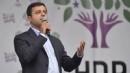 Demirtaş'tan dikkat çeken açıklama: Top çevirmek yerine...
