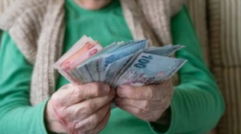 CHP'den 'emekli ailesine eğitim desteği' teklifi