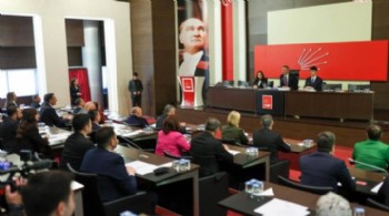 CHP'den sokak hayvanları için yeni adım: 'Bakımevleri İzleme Komisyonu' kuruldu