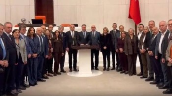 CHP'nin emekliler için 'Meclis'i terk etmeme' eylemi sürüyor