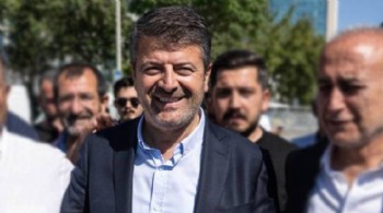 CHP’li Adıyaman Belediye Başkanı Abdurrahman Tutdere'den AK Parti'ye geçeceği iddialarına yanıt