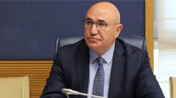 CHP’li Tanal’dan, Gürlek’e Muhittin Böcek sorusu