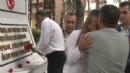 Cenazesinde protesto edilmişti: Şehit Enis Budak'ın babası CHP lideri Özel'i alnından öptü!
