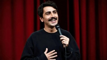 Deniz Göktaş'ın 'Ölü Deniz' stand-up'ı Edinburgh'da gösterilecek