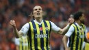 Derbide Fenerbahçe güldü... Şampiyon son hafta belli olacak!