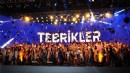 Diplomayı aldılar, İzmir Ekonomi’yi unutmadılar