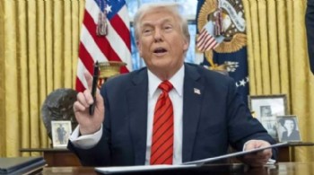 Donald Trump'a silahlı saldırı girişimi!