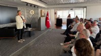 ESİAD'da 100 yıllık ömür ve yapay zeka çağı konuşuldu