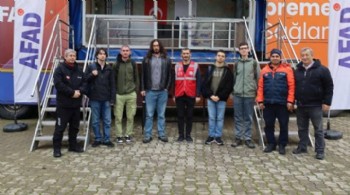 EÜ'de 'deprem simülasyon TIR'ında öğrenciler depremi deneyimledi