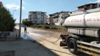 Efeler Belediyesi'nden çamur deryasına dönen sokağa hızlı müdahale