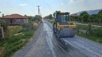 Efeler'de yol hamlesi asfaltlama çalışmaları hız kazandı