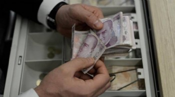 Emekli maaşı ve ikramiye ödemeleri yarın başlıyor