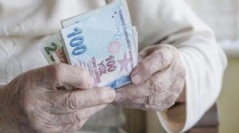 En düşük emekli aylığının 20 bin liraya çıkarılmasına ilişkin teklif TBMM Genel Kurulu'nda kabul edildi