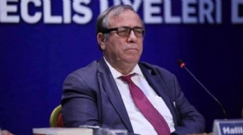 Eski Sağlık Bakanı hayatını kaybetti