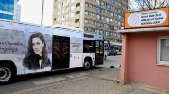 Fatma Nur Çelik öğretmenin adı otobüs ve durakta yaşatılacak