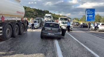 Feci kazada 1'i bebek 3 ölü, 5 yaralı...