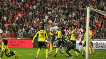 Fenerbahçe yine kayıplarda