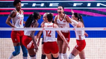 Filenin Sultanları yarı finalde! Tarih yazıyoruz