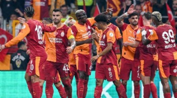 Galatasaray 4'te 4 yaptı