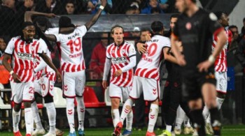 Galatasaray'a Samsun'da soğuk duş!