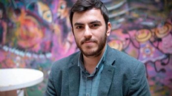 Gazeteci İsmail Arı'nın basın kartı iptal edildi