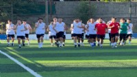 Gaziemir Spor sahaya indi