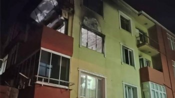 Gece yarısı kahreden haber! Eve giren ekipler yanmış 3 cesetle karşılaştı